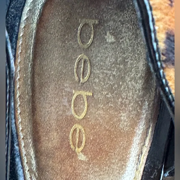 Bebe Brown and Black Heels with Stylish Design size 10B - Picture 5 of 7